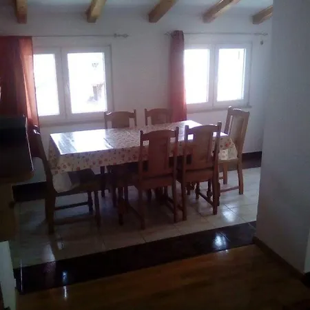 Apartment Studio Mare Kastela